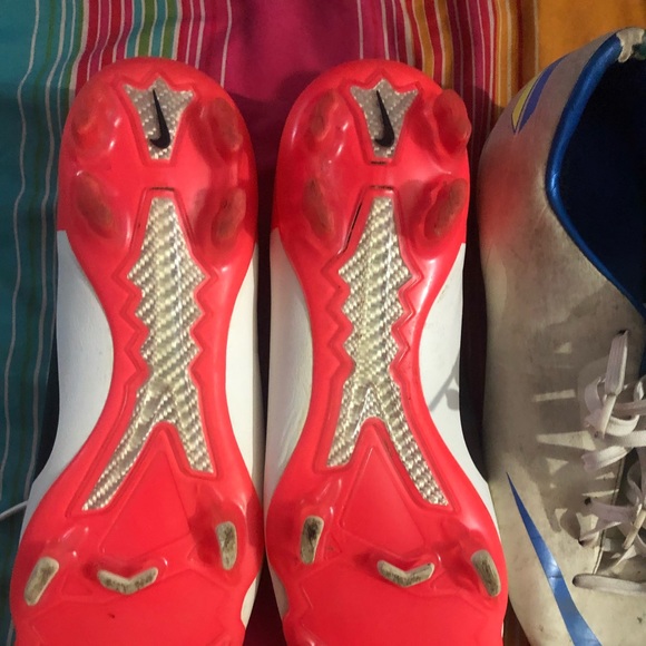 nike mercurial glide - Picture 3 of 8